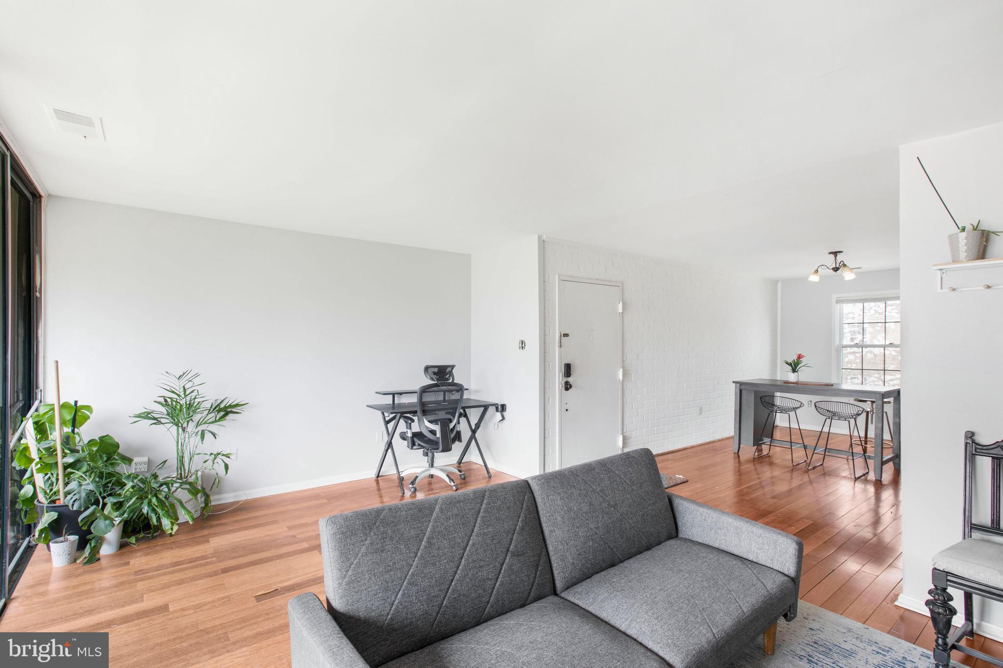 DIAMOND FARM - Residential