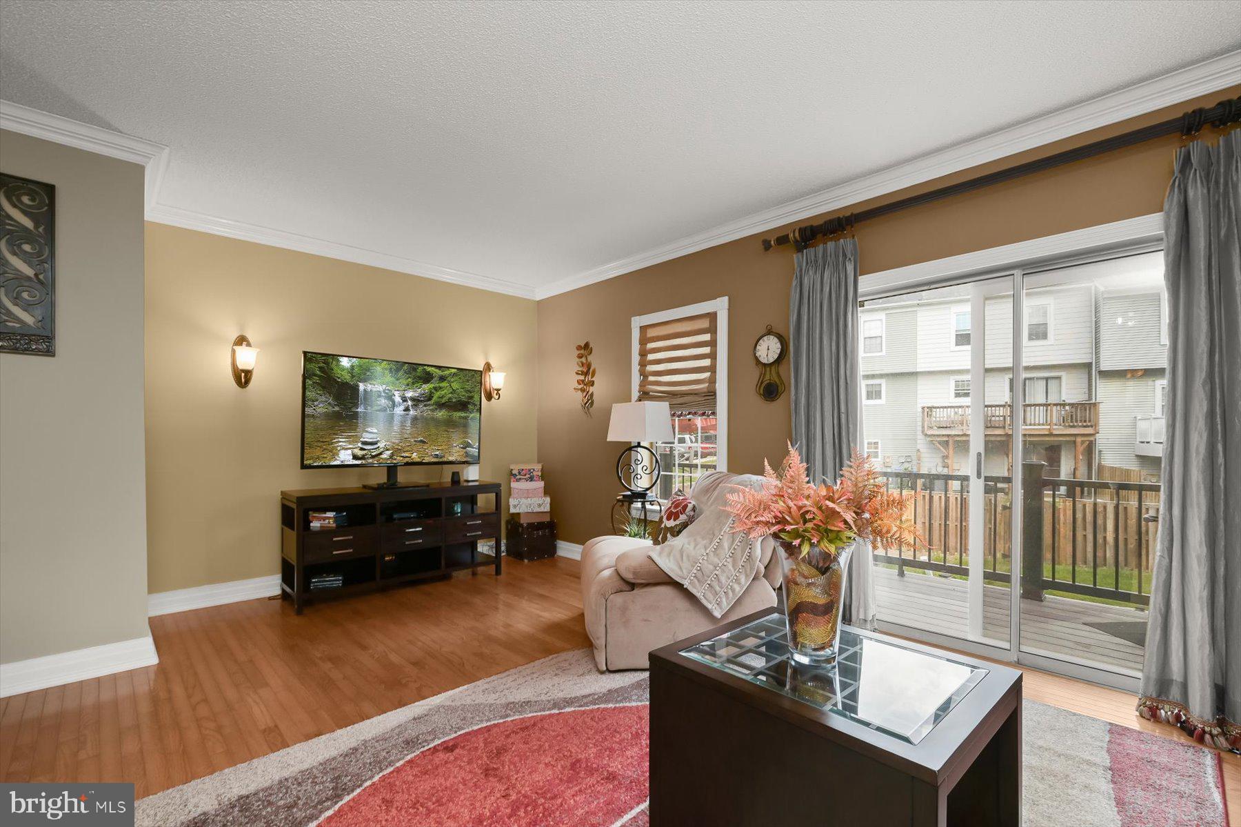 ENTERPRISE KNOLLS-PLAT S - Residential