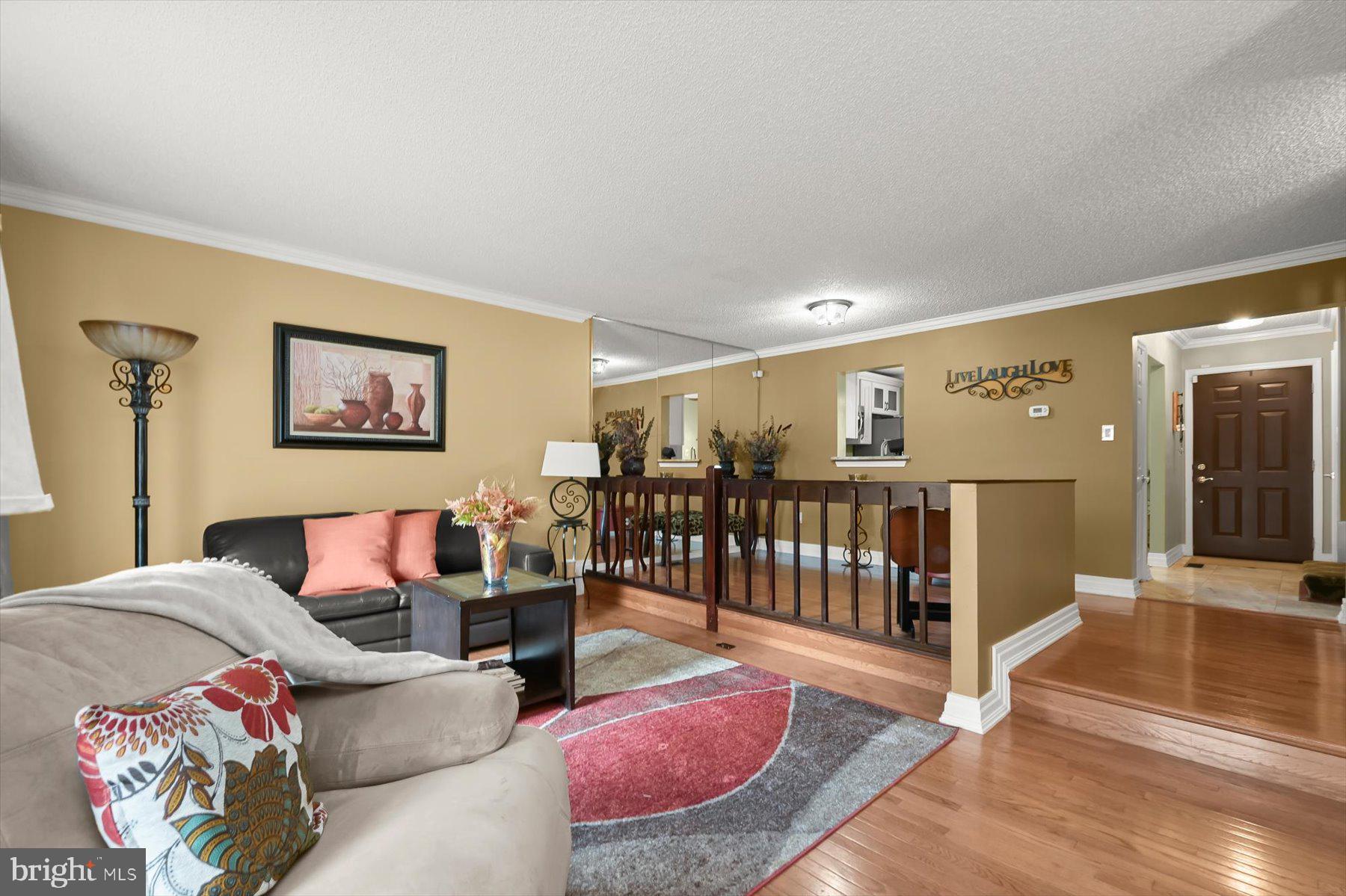 ENTERPRISE KNOLLS-PLAT S - Residential