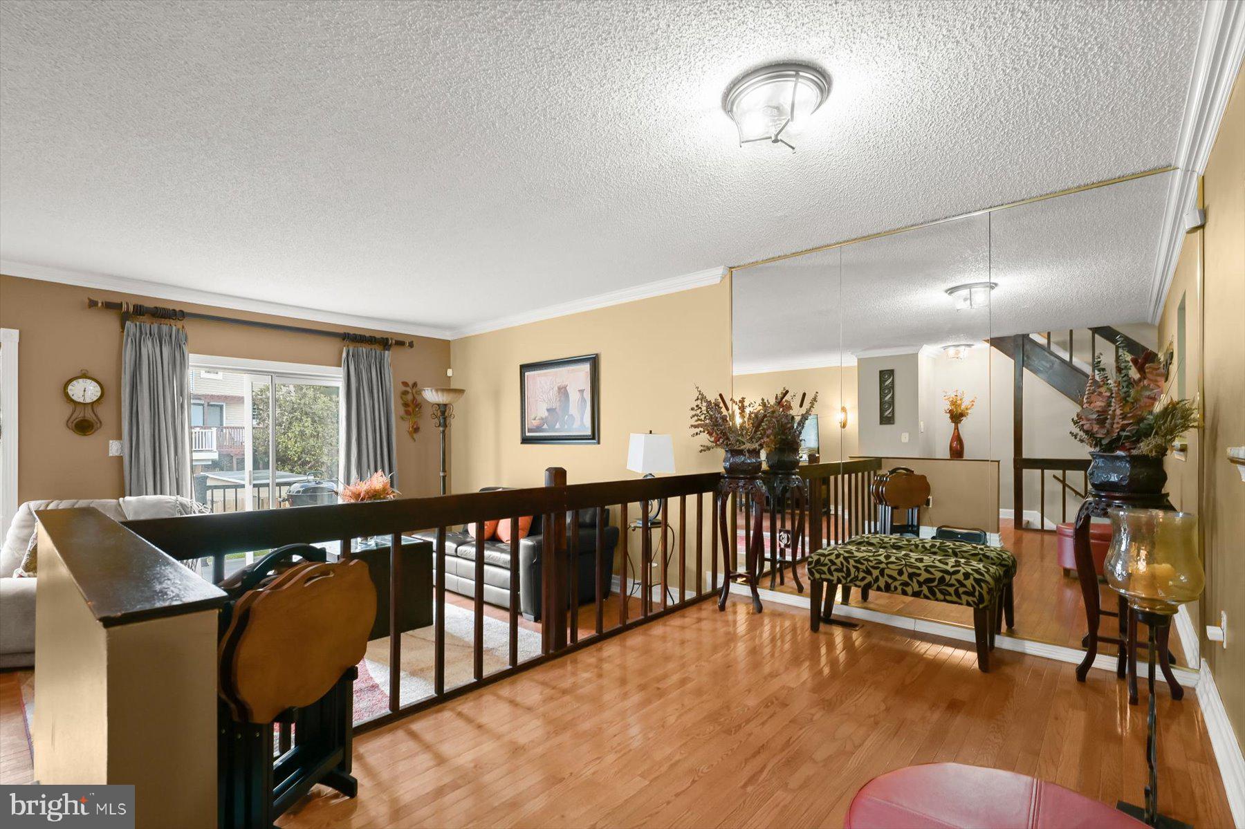 ENTERPRISE KNOLLS-PLAT S - Residential