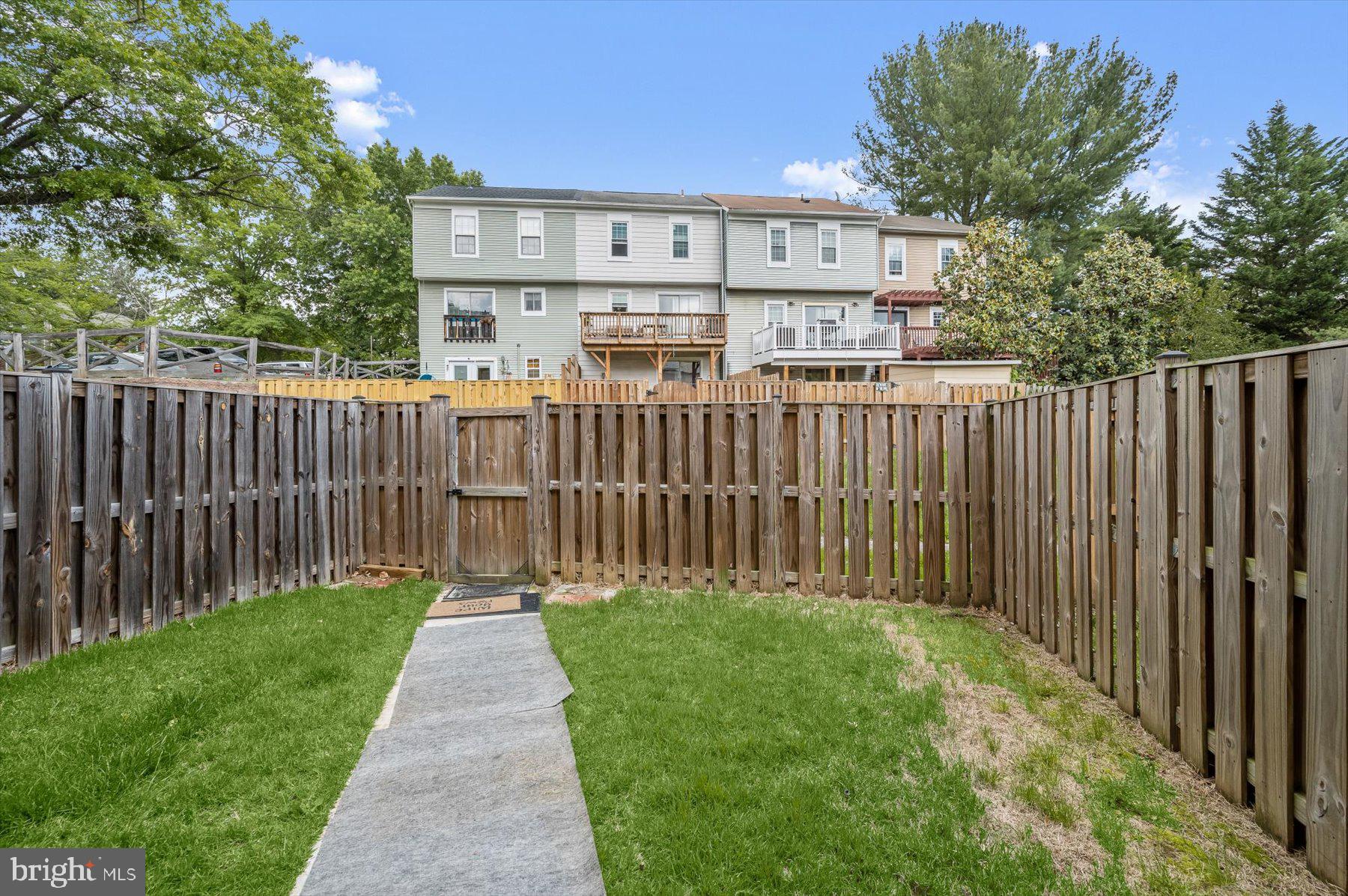 ENTERPRISE KNOLLS-PLAT S - Residential