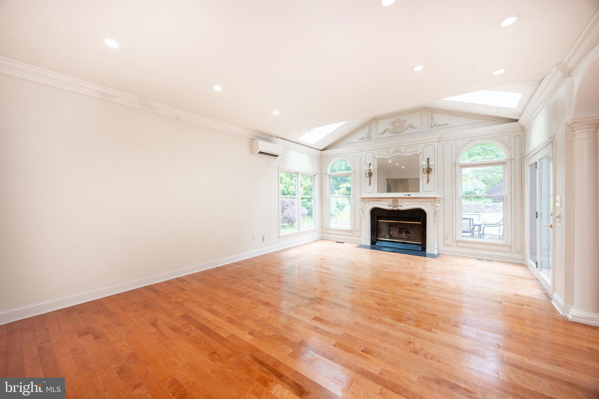 BRANDYWINE RIDGE - Residential