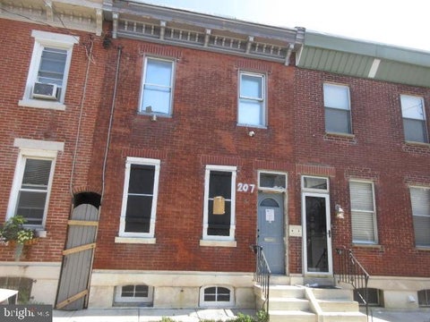Townhouse For Sale - 207 Watkins Street<br/> PHILADELPHIA, PA 19148