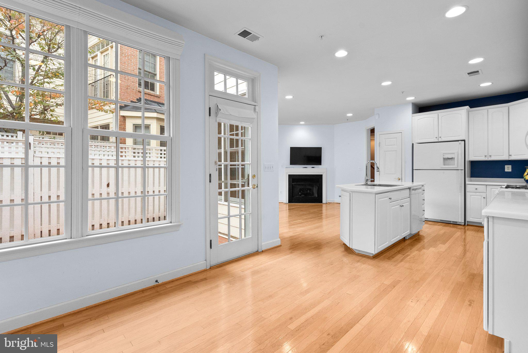 FALLSGROVE - Residential