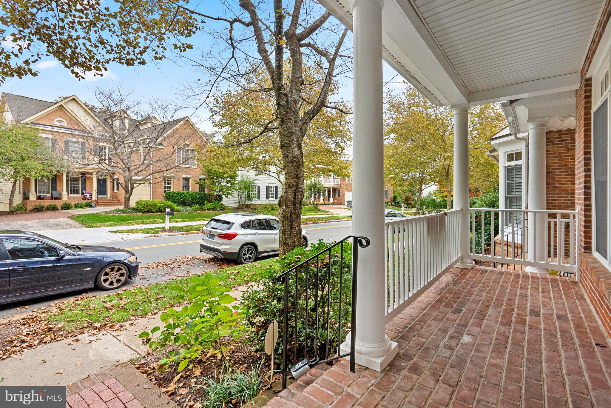 FALLSGROVE - Residential