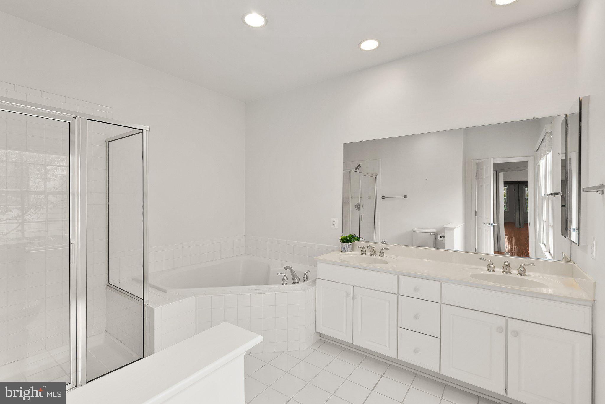 FALLSGROVE - Residential