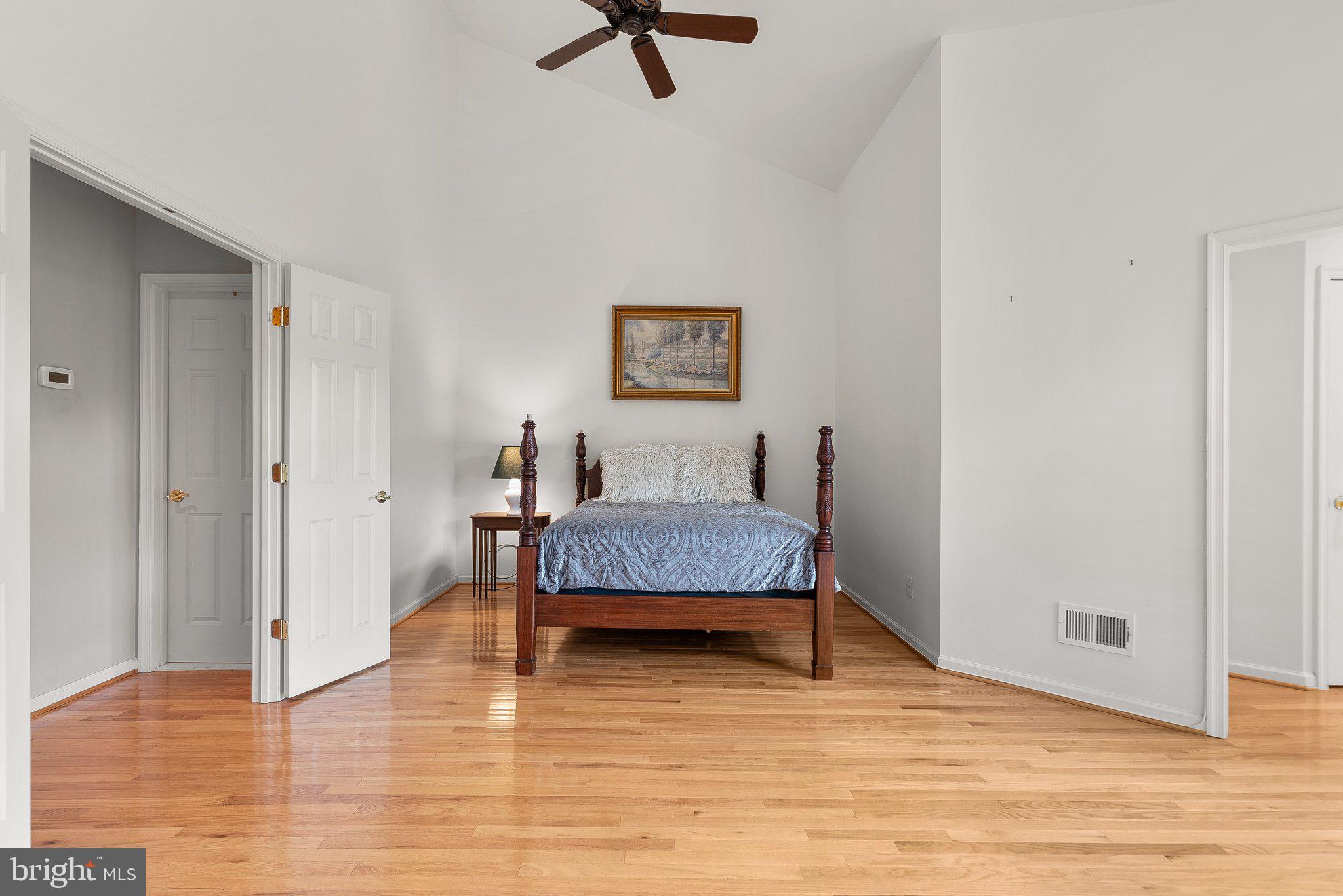 FALLSGROVE - Residential