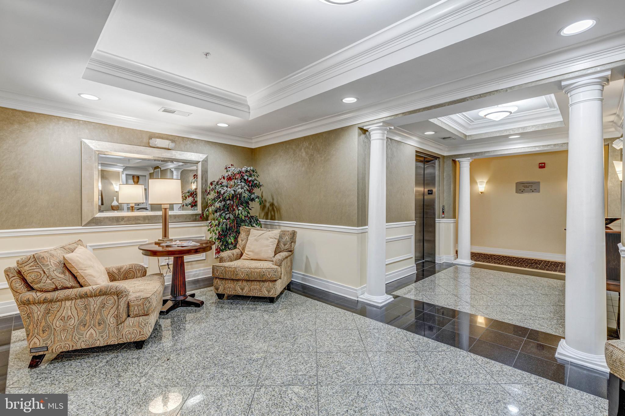 HIDDENBROOK - Residential