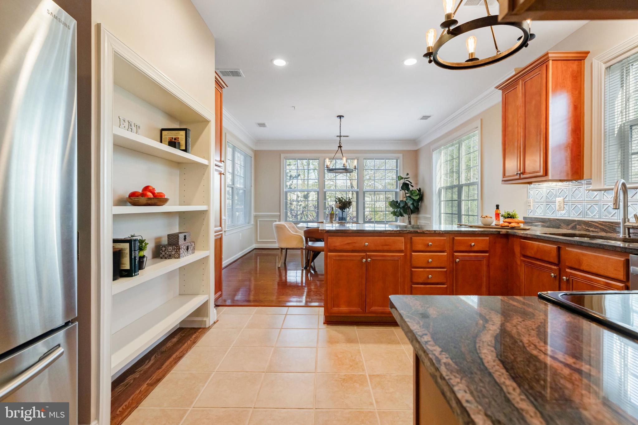 HIDDENBROOK - Residential