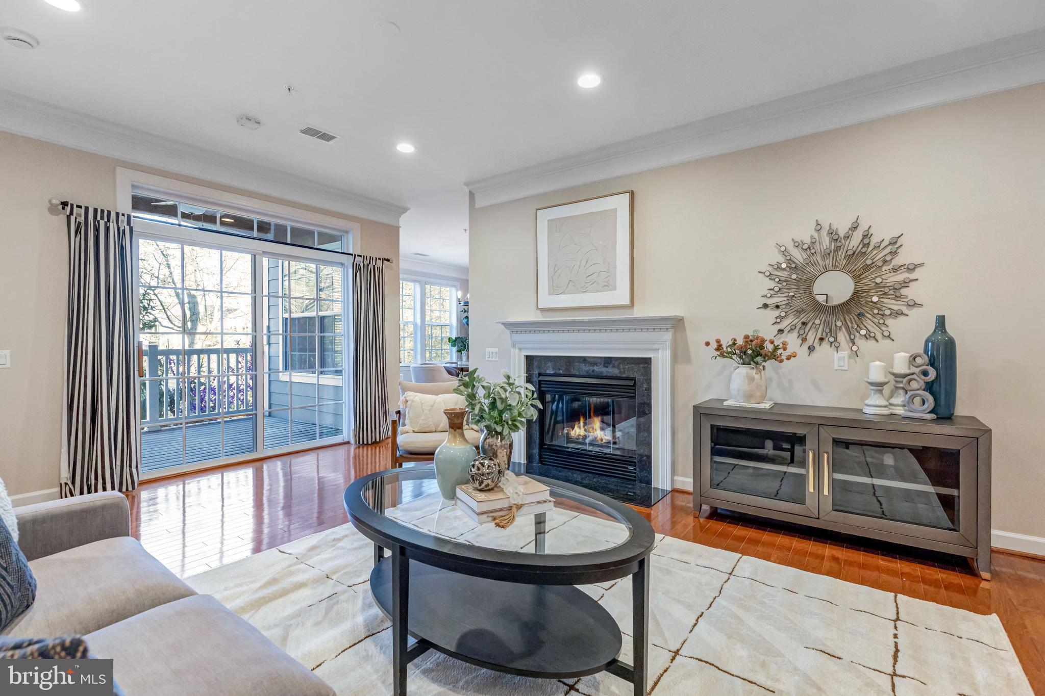 HIDDENBROOK - Residential