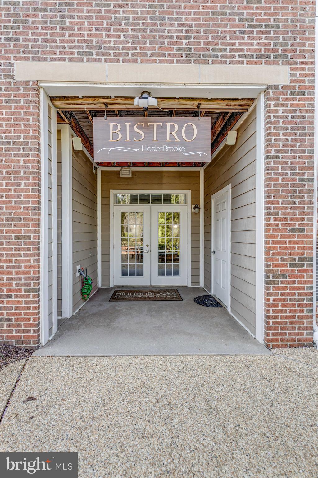 HIDDENBROOK - Residential