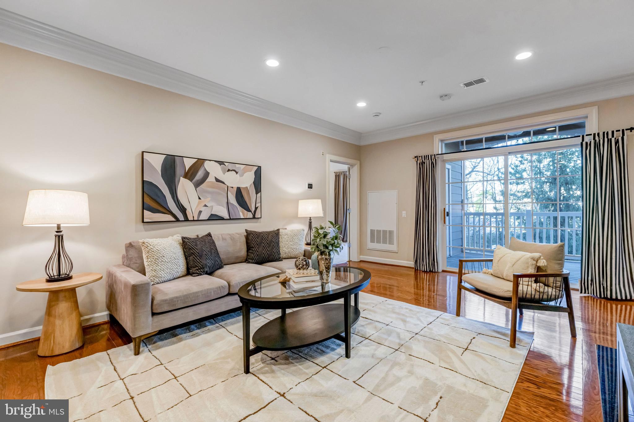 HIDDENBROOK - Residential