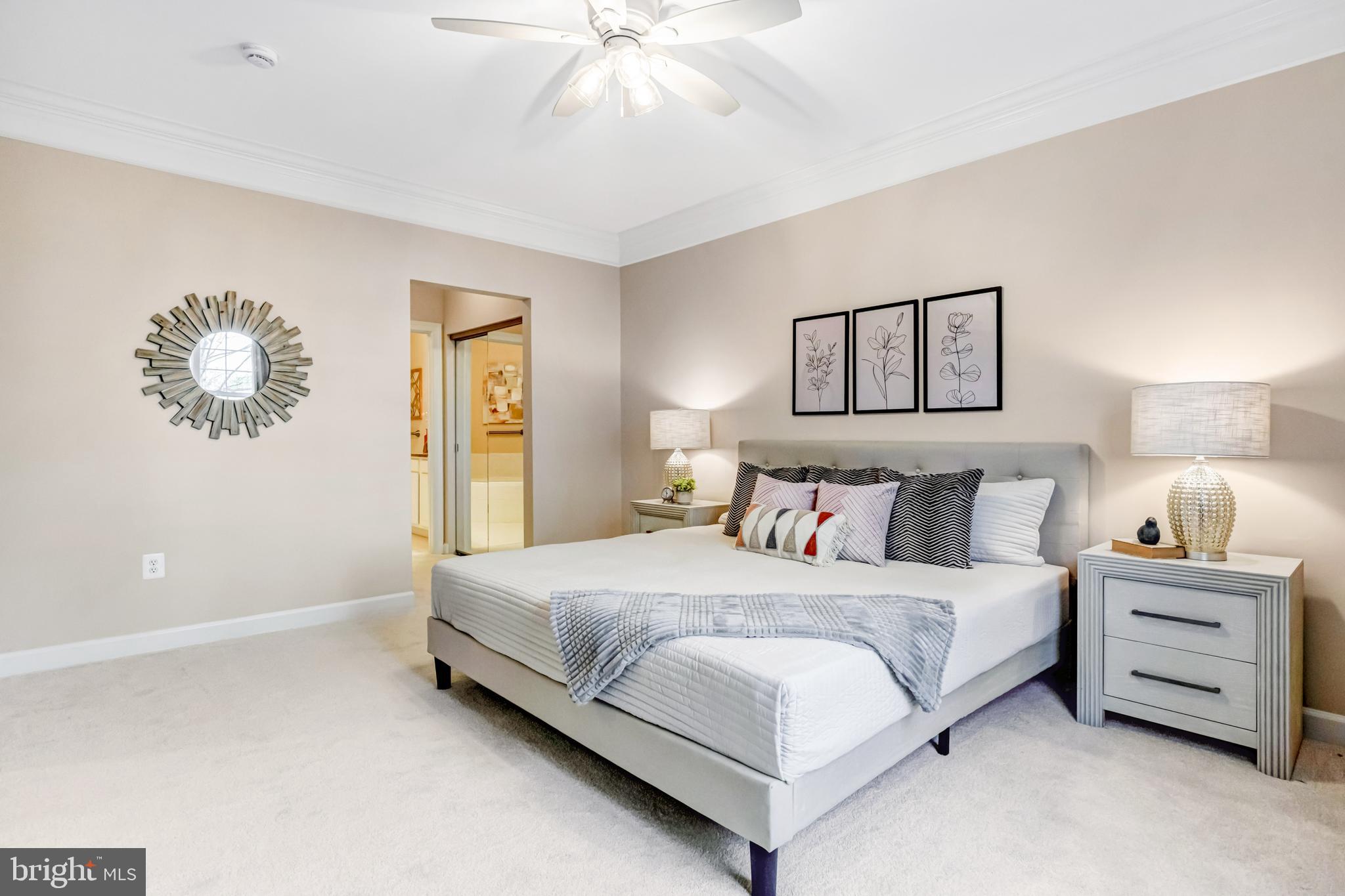 HIDDENBROOK - Residential