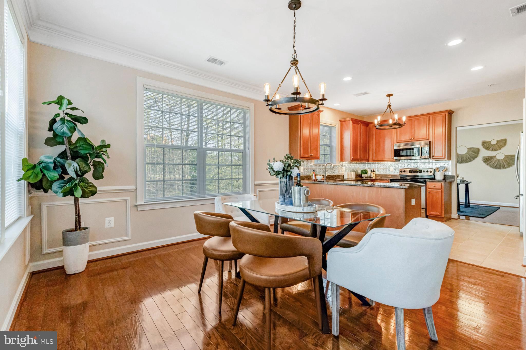 HIDDENBROOK - Residential