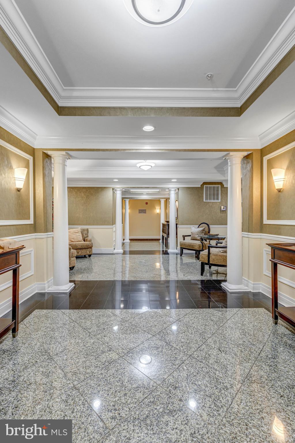 HIDDENBROOK - Residential