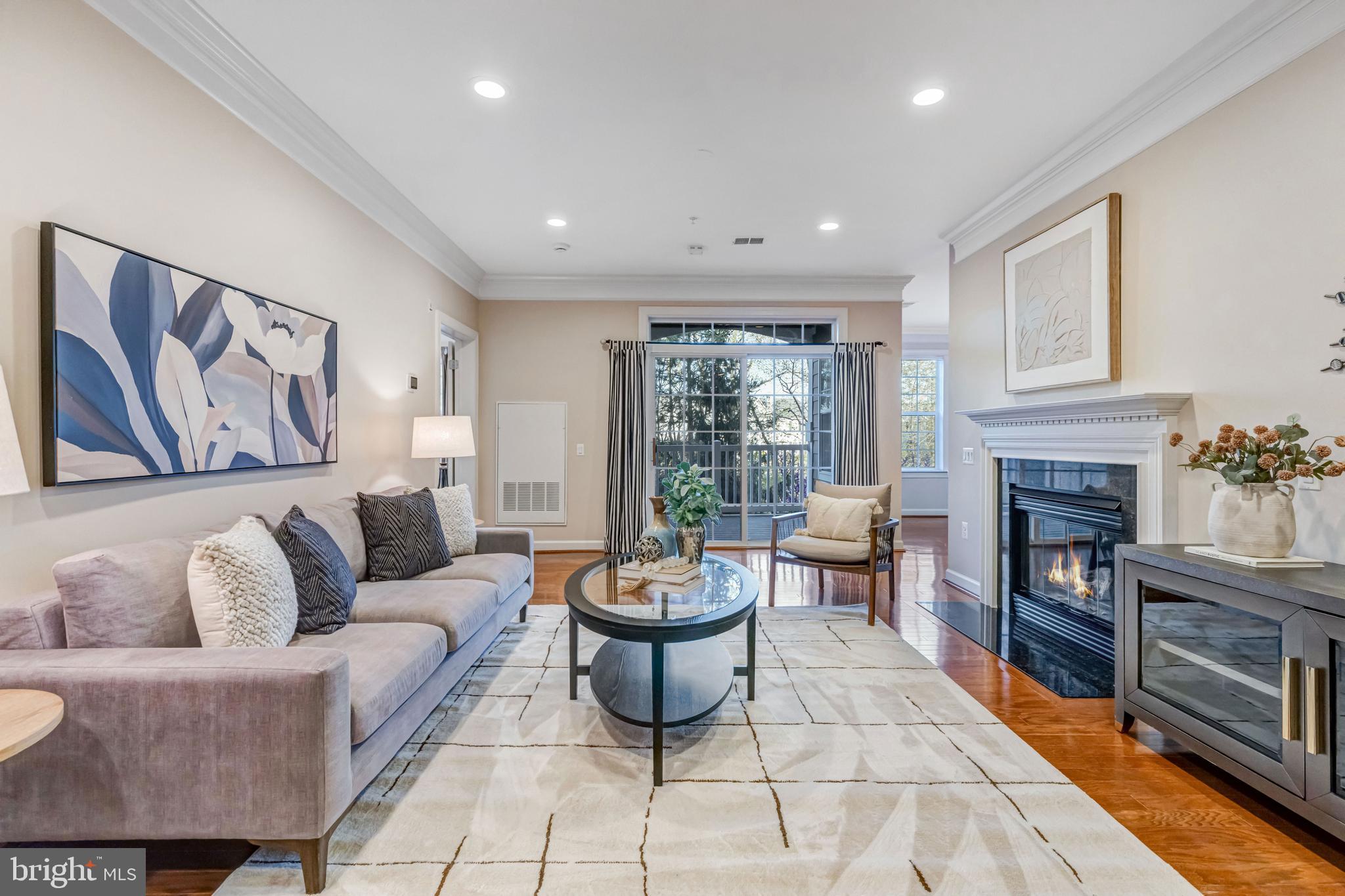 HIDDENBROOK - Residential