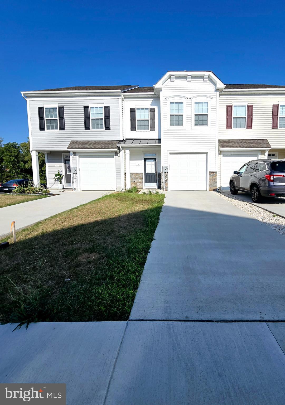 MCCAULEY CROSSING - Residential Lease