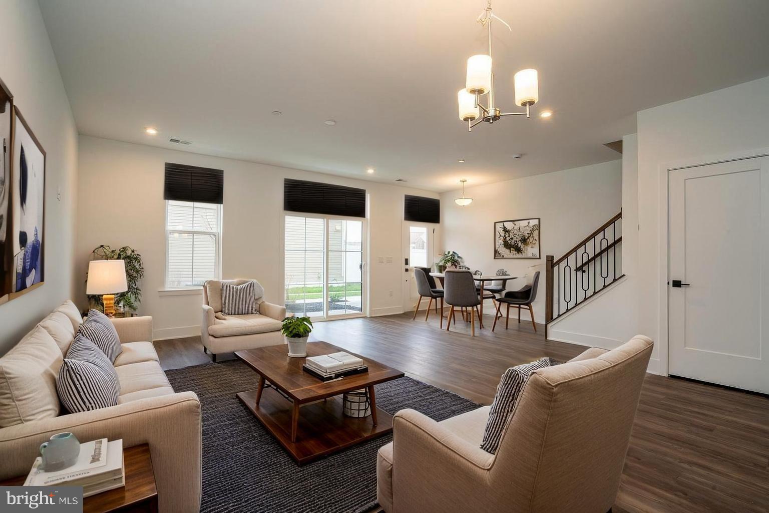 6105 VIVALDI RD