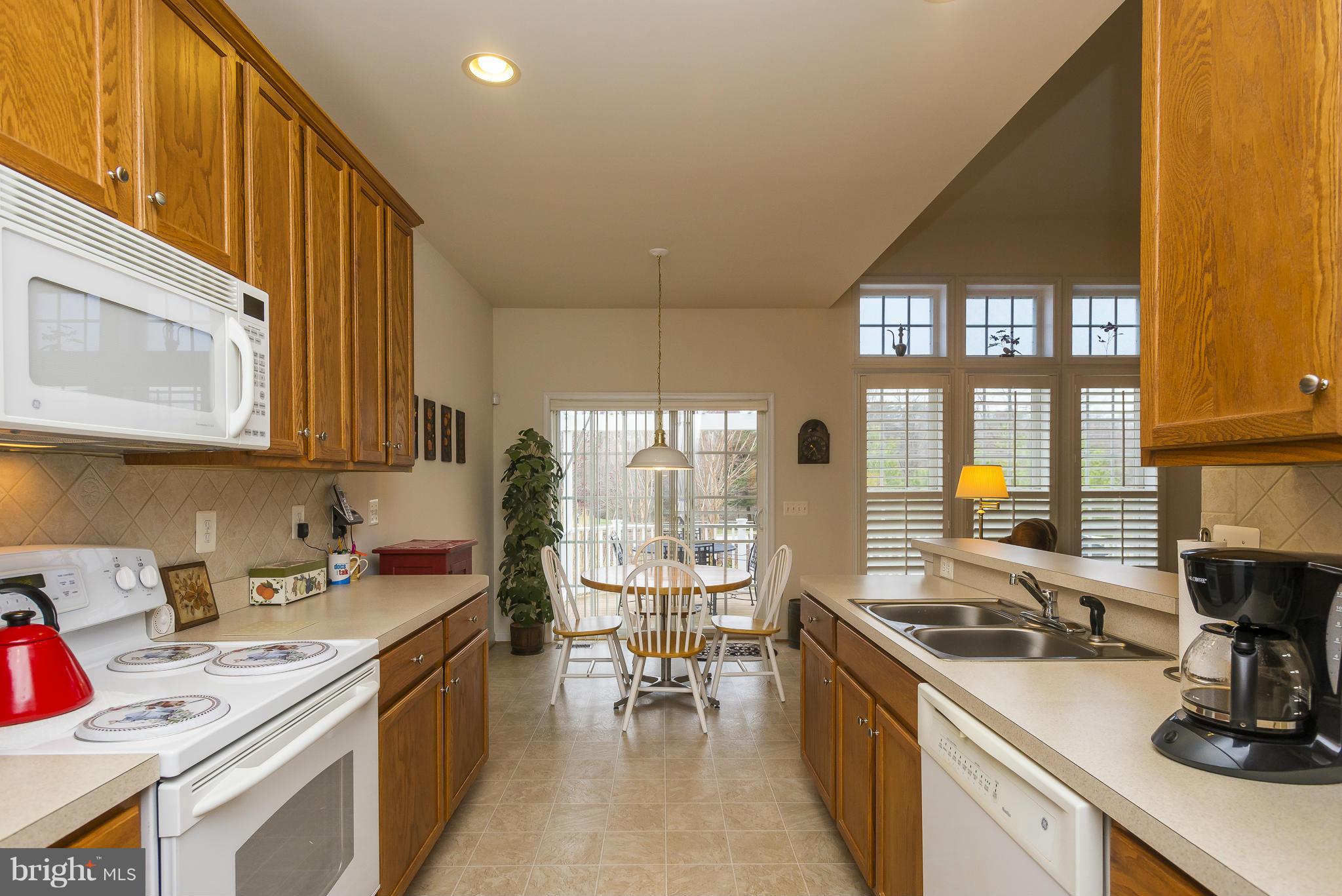 MAGOTHY MEADOWS - Residential