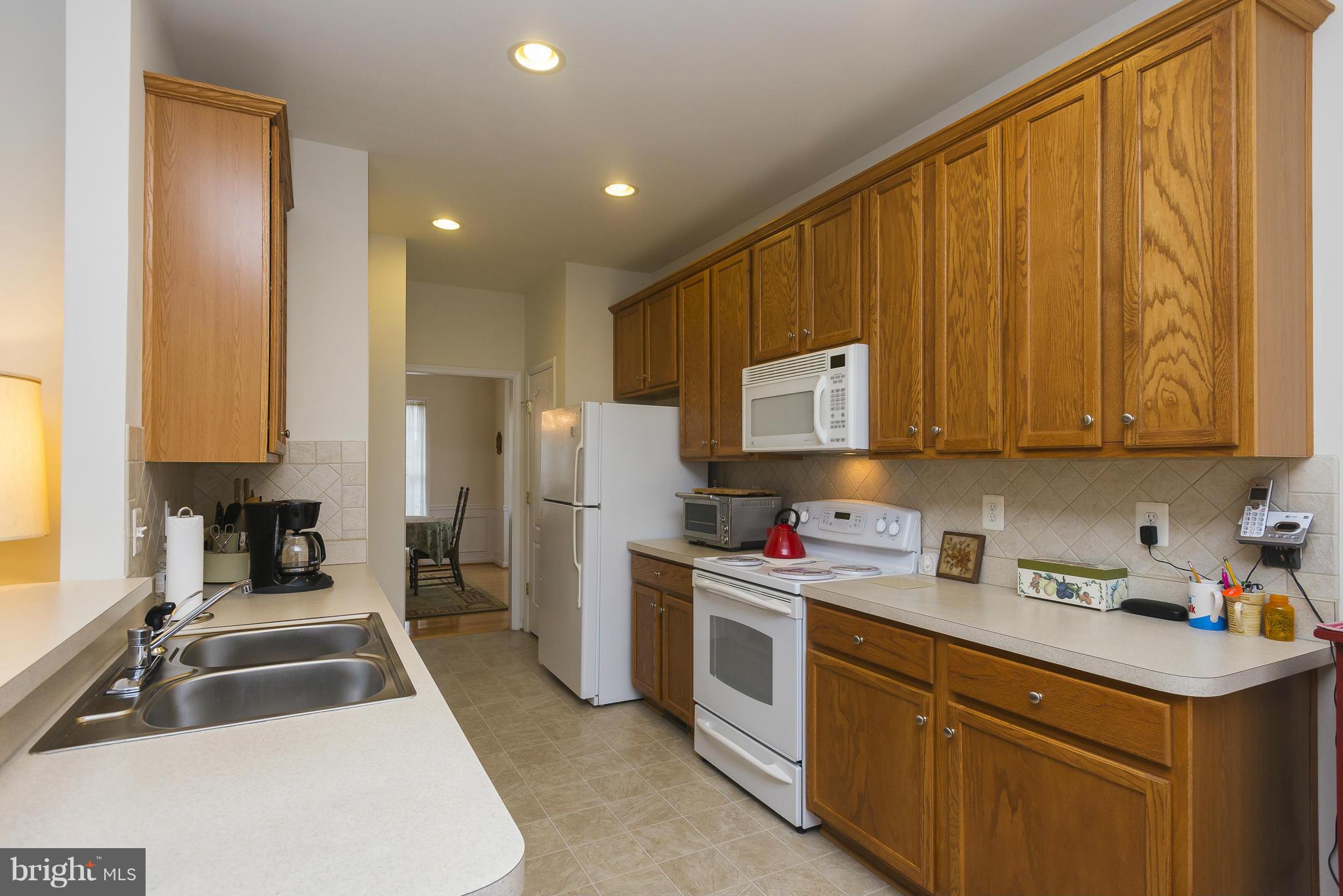 MAGOTHY MEADOWS - Residential