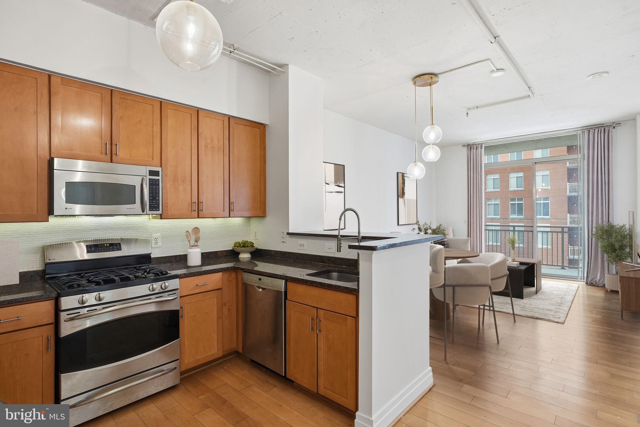 ELAN AT EAST MARKET - Residential