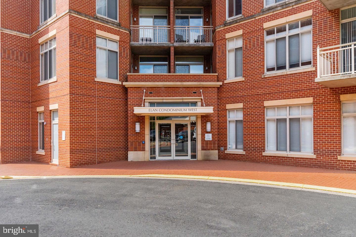 ELAN AT EAST MARKET - Residential