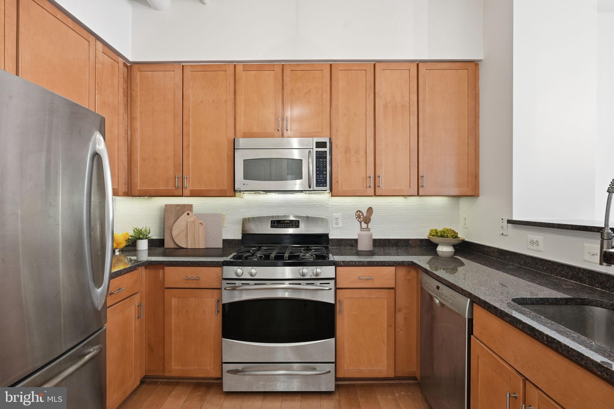 ELAN AT EAST MARKET - Residential