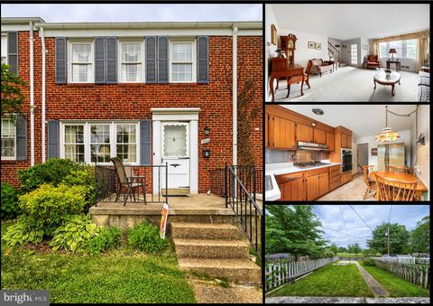 Townhouse For Sale - 1566 Cottage Lane<br/> TOWSON, MD 21286