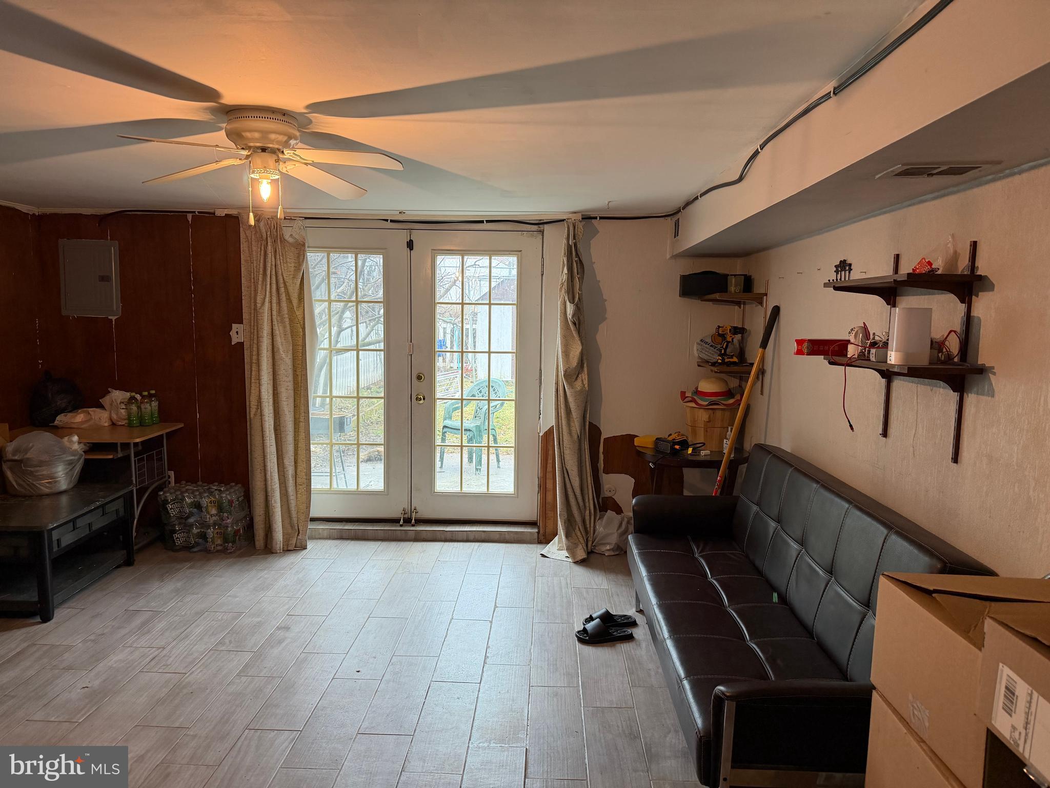 HOLME CIRCLE - Residential