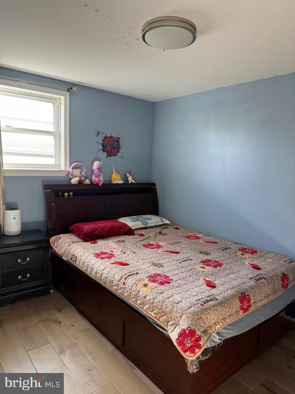 HOLME CIRCLE - Residential