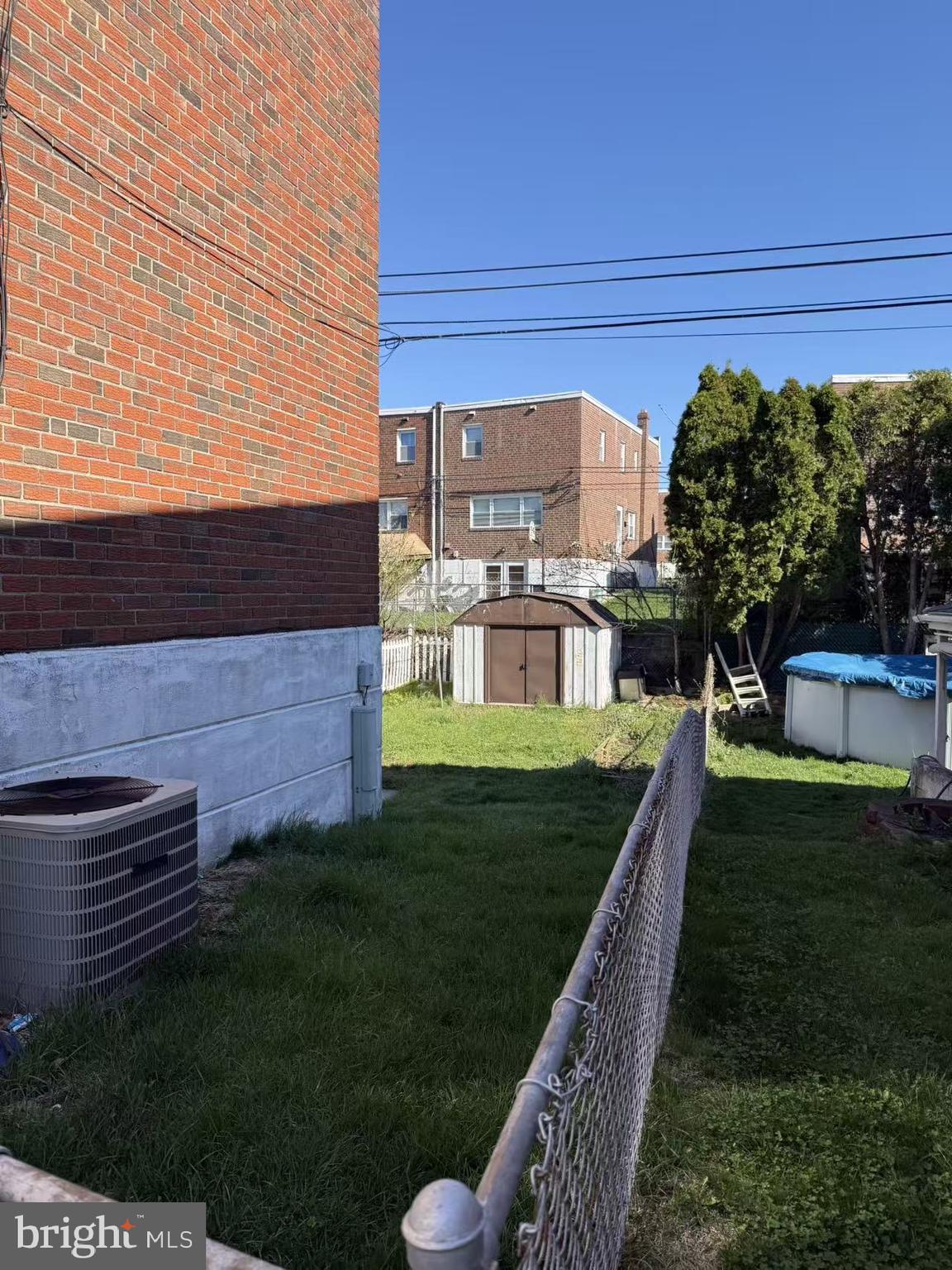 HOLME CIRCLE - Residential