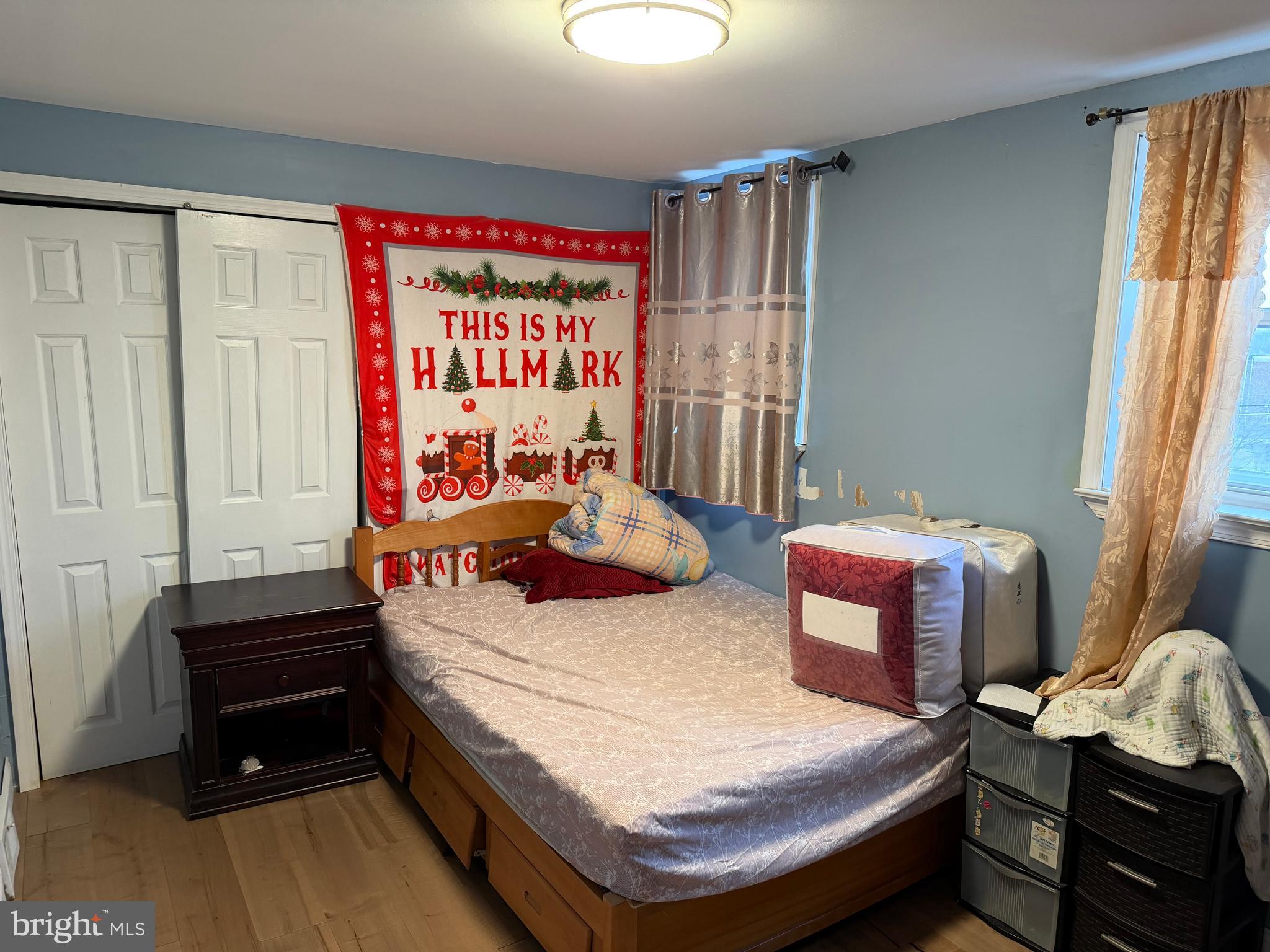 HOLME CIRCLE - Residential