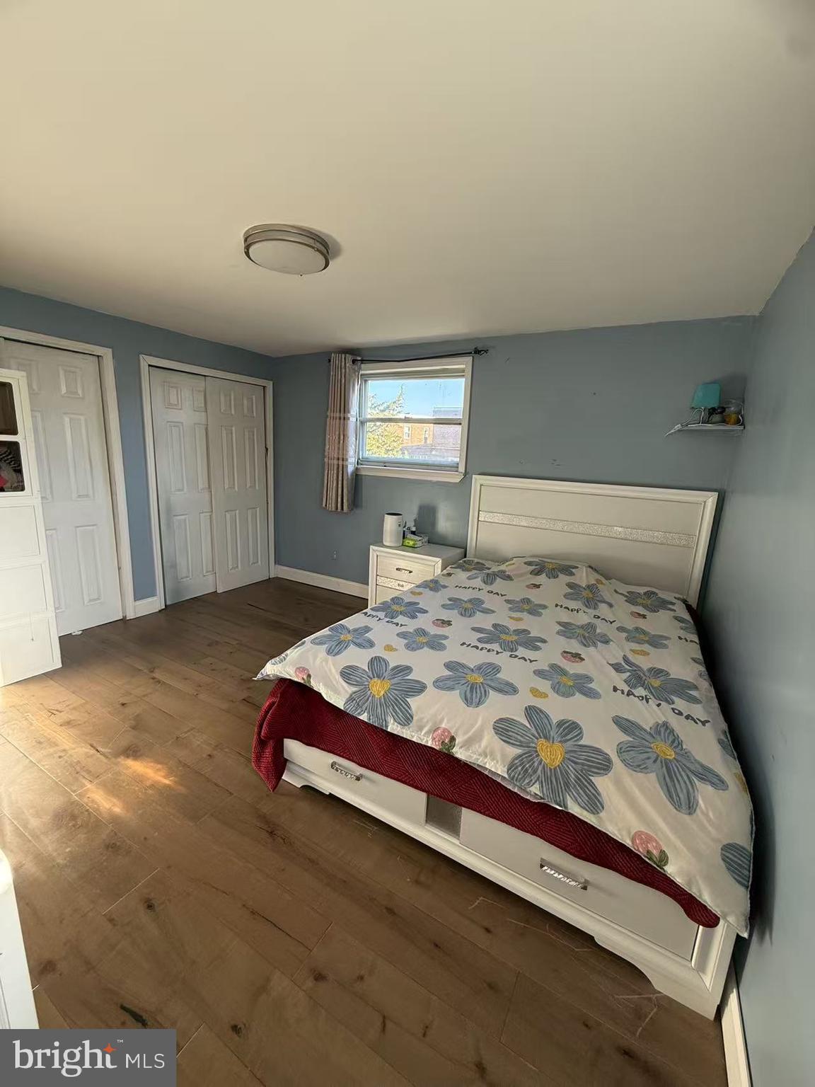 HOLME CIRCLE - Residential