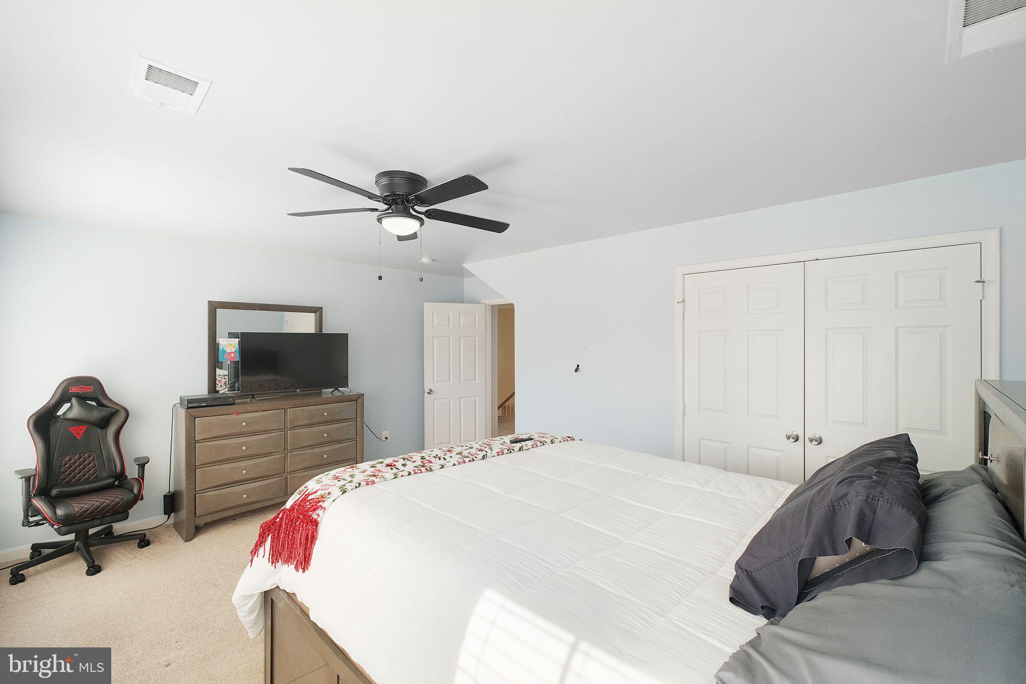 CHRISTOPHER POINTE - Residential