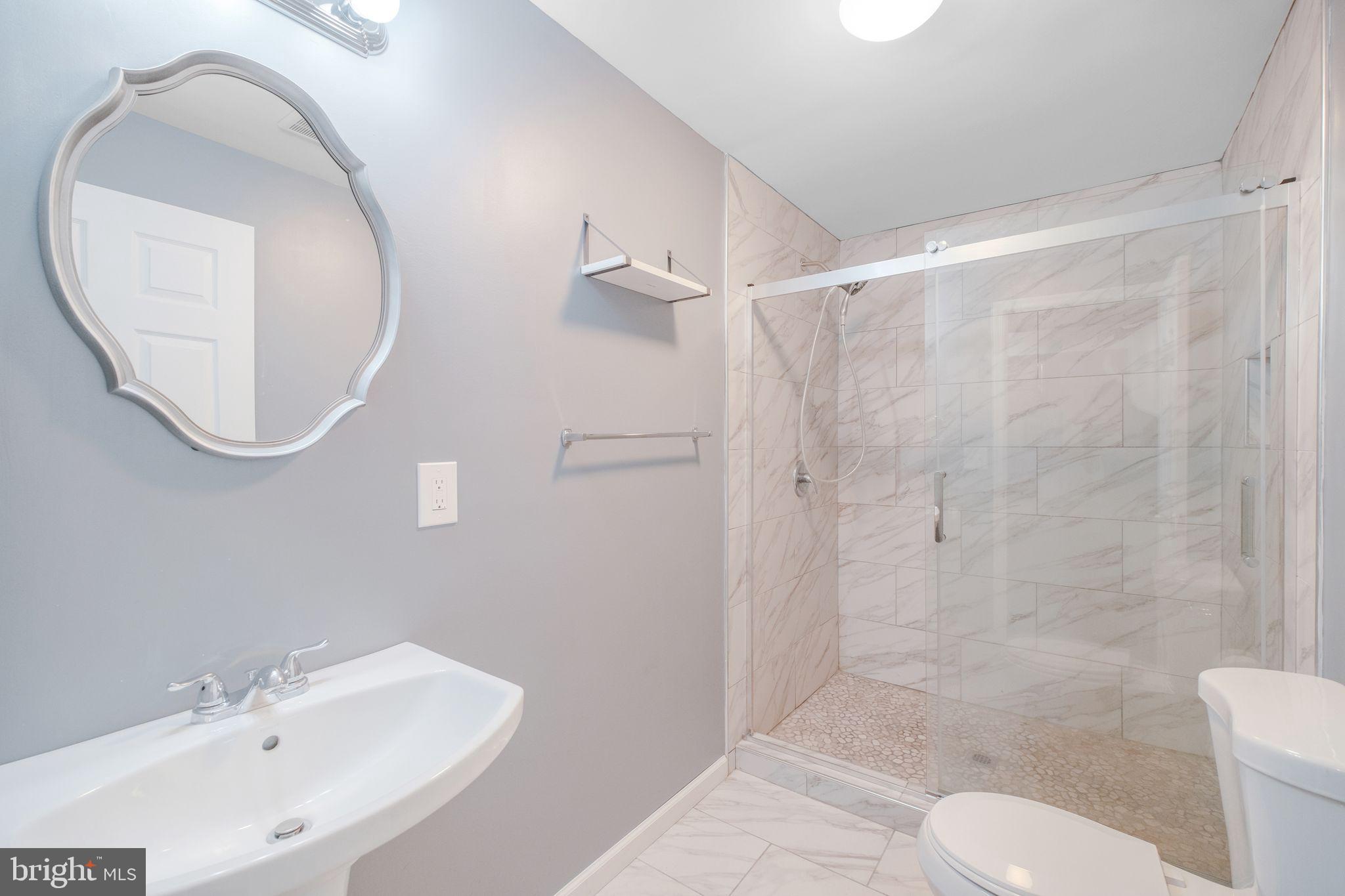 CHRISTOPHER POINTE - Residential