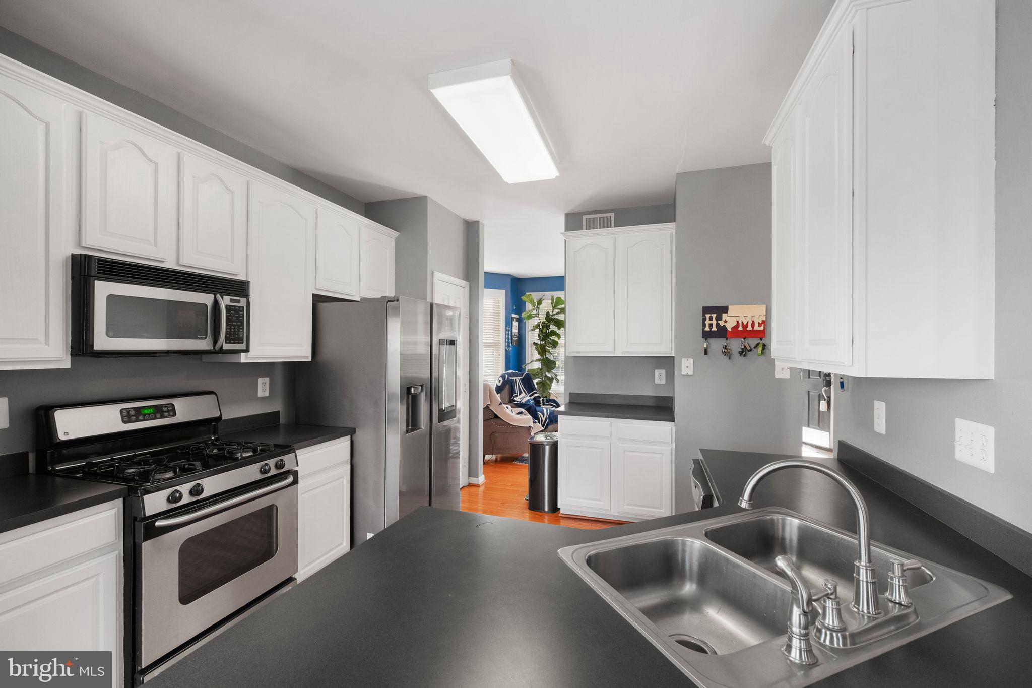 CHRISTOPHER POINTE - Residential