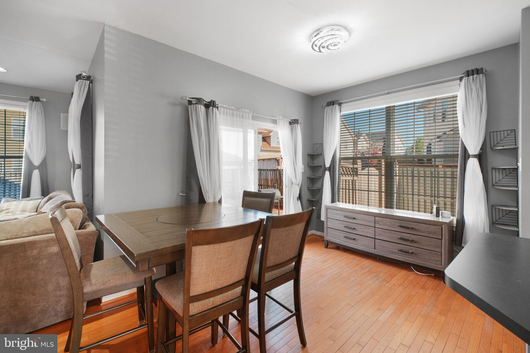 CHRISTOPHER POINTE - Residential