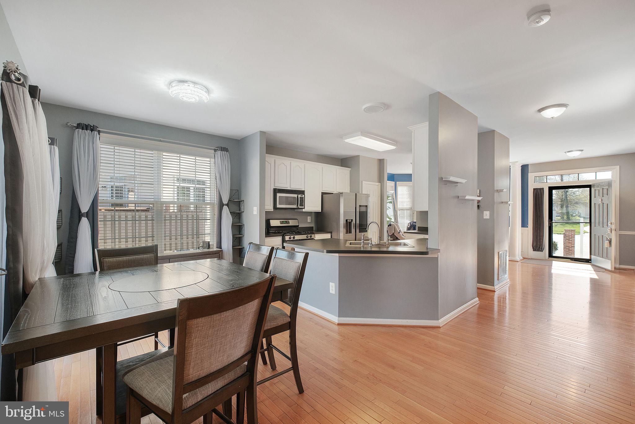 CHRISTOPHER POINTE - Residential