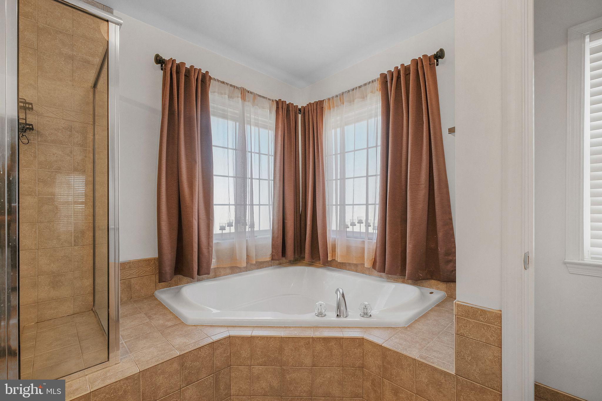 CHRISTOPHER POINTE - Residential