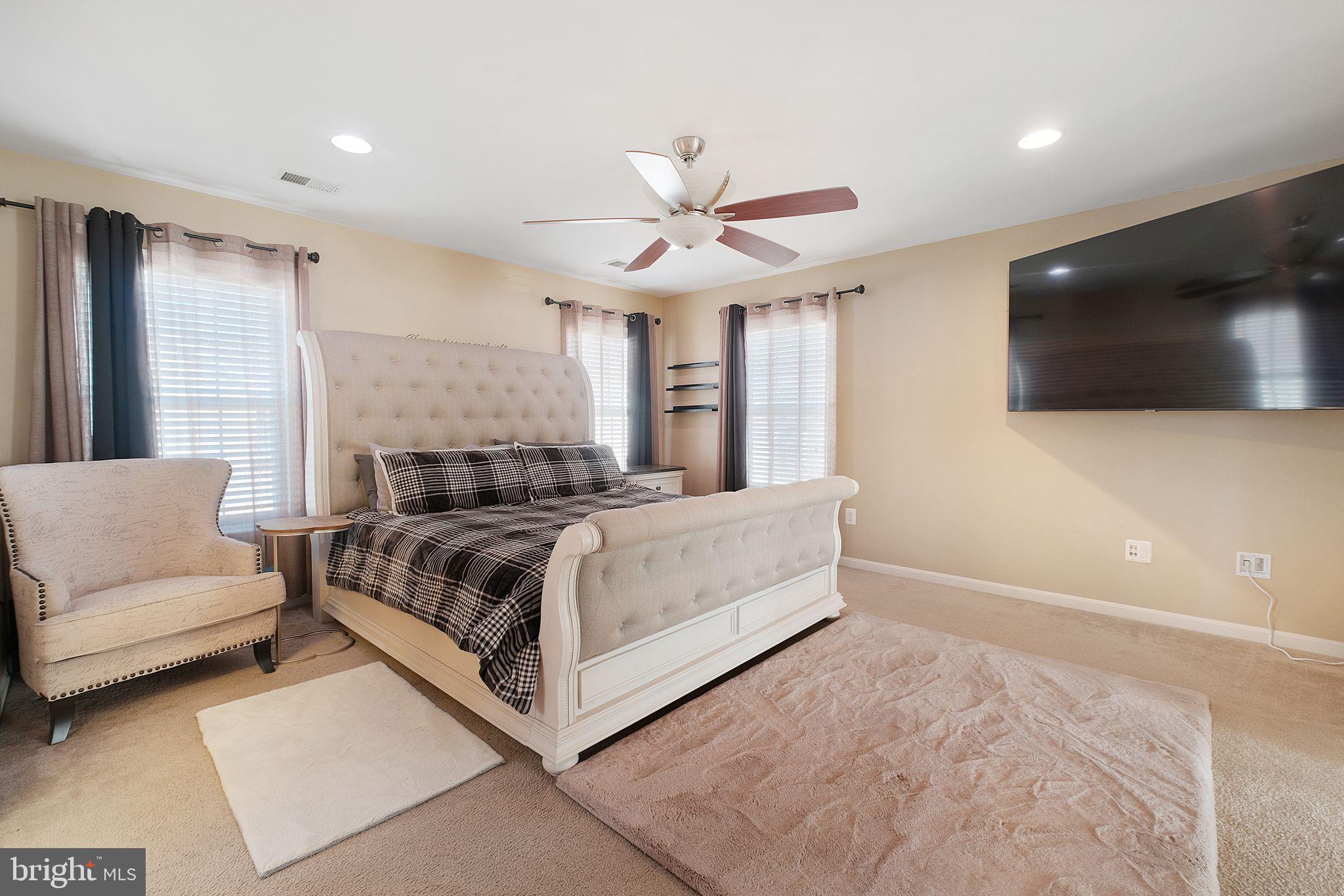 CHRISTOPHER POINTE - Residential