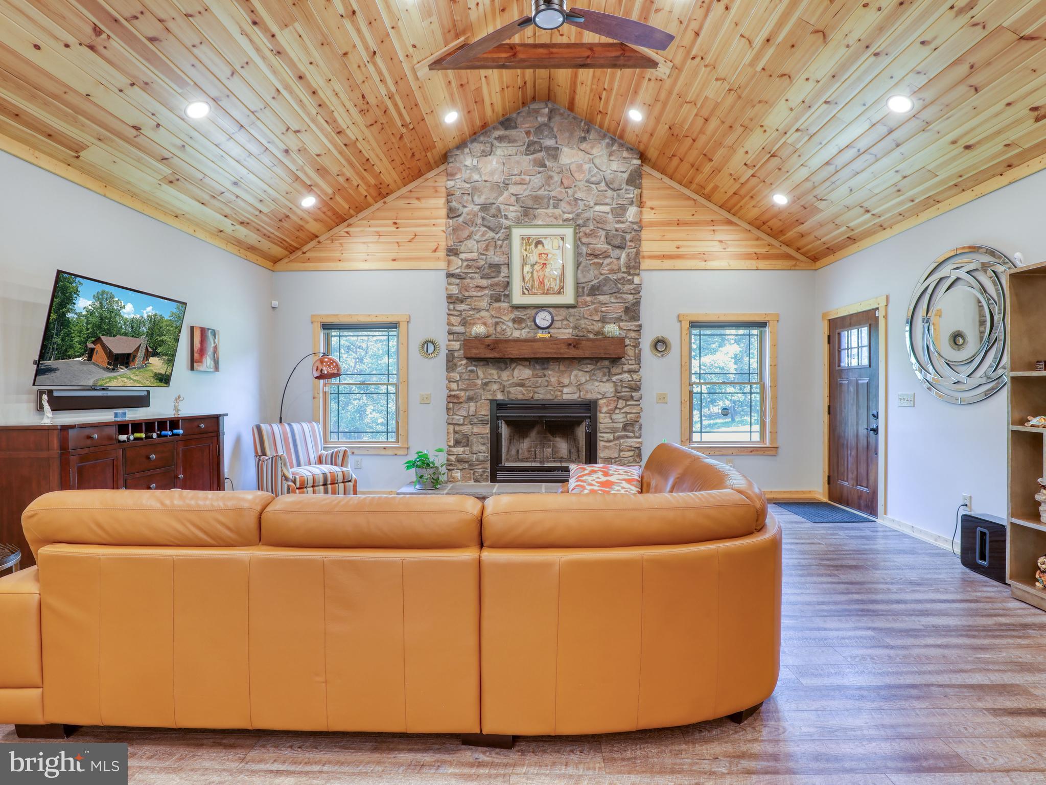 KESECKER KNOLL - Residential