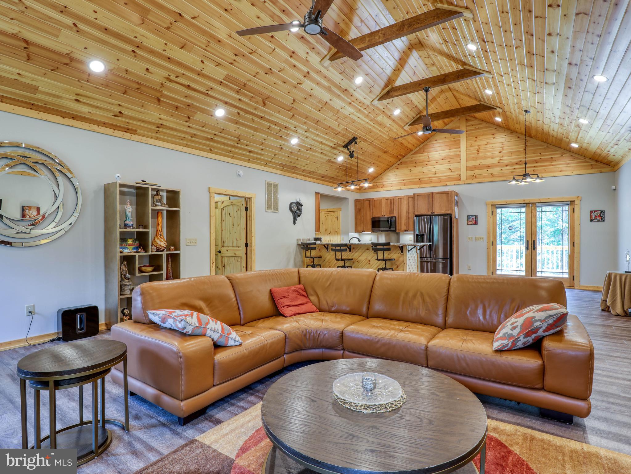 KESECKER KNOLL - Residential