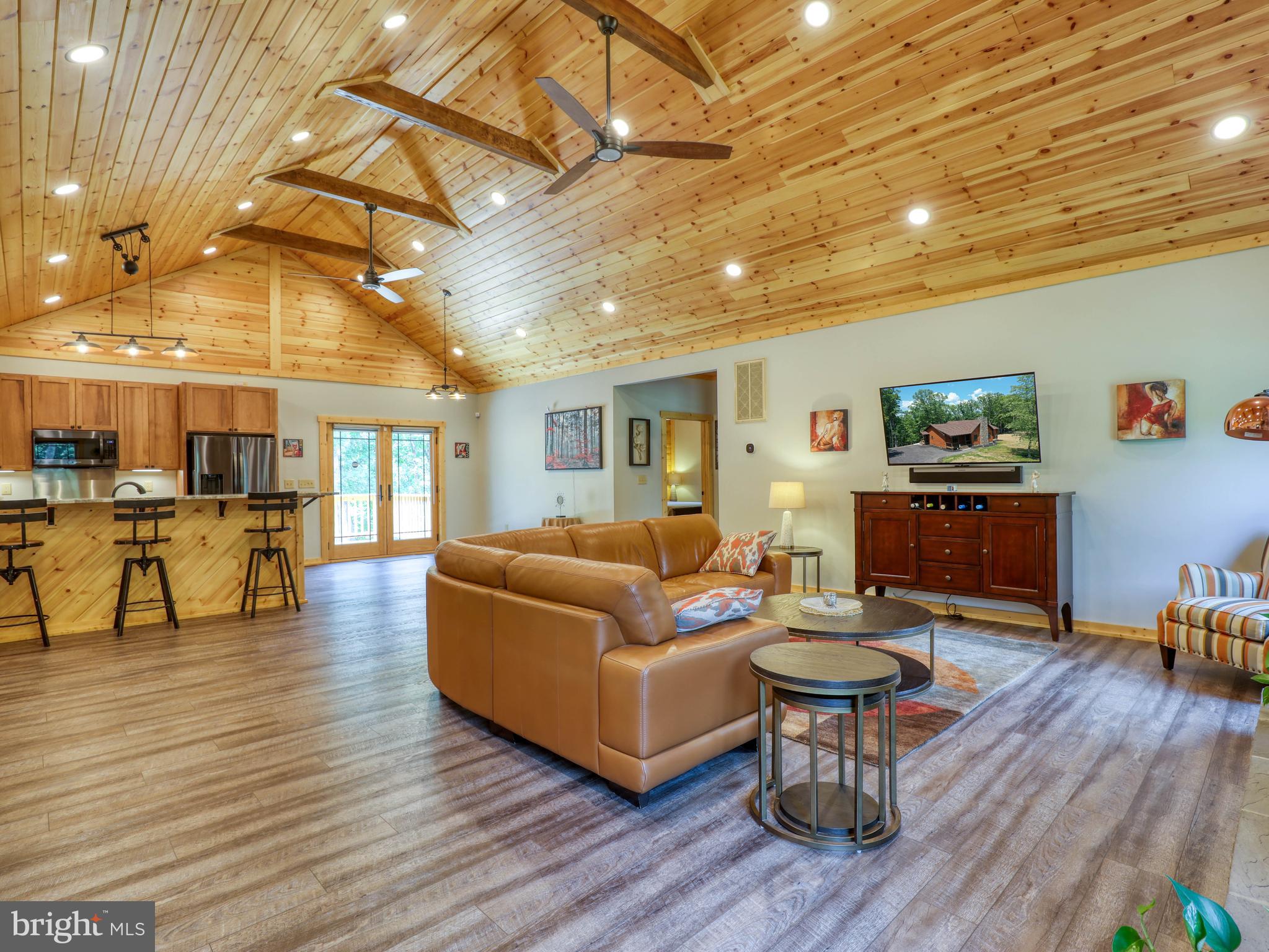 KESECKER KNOLL - Residential