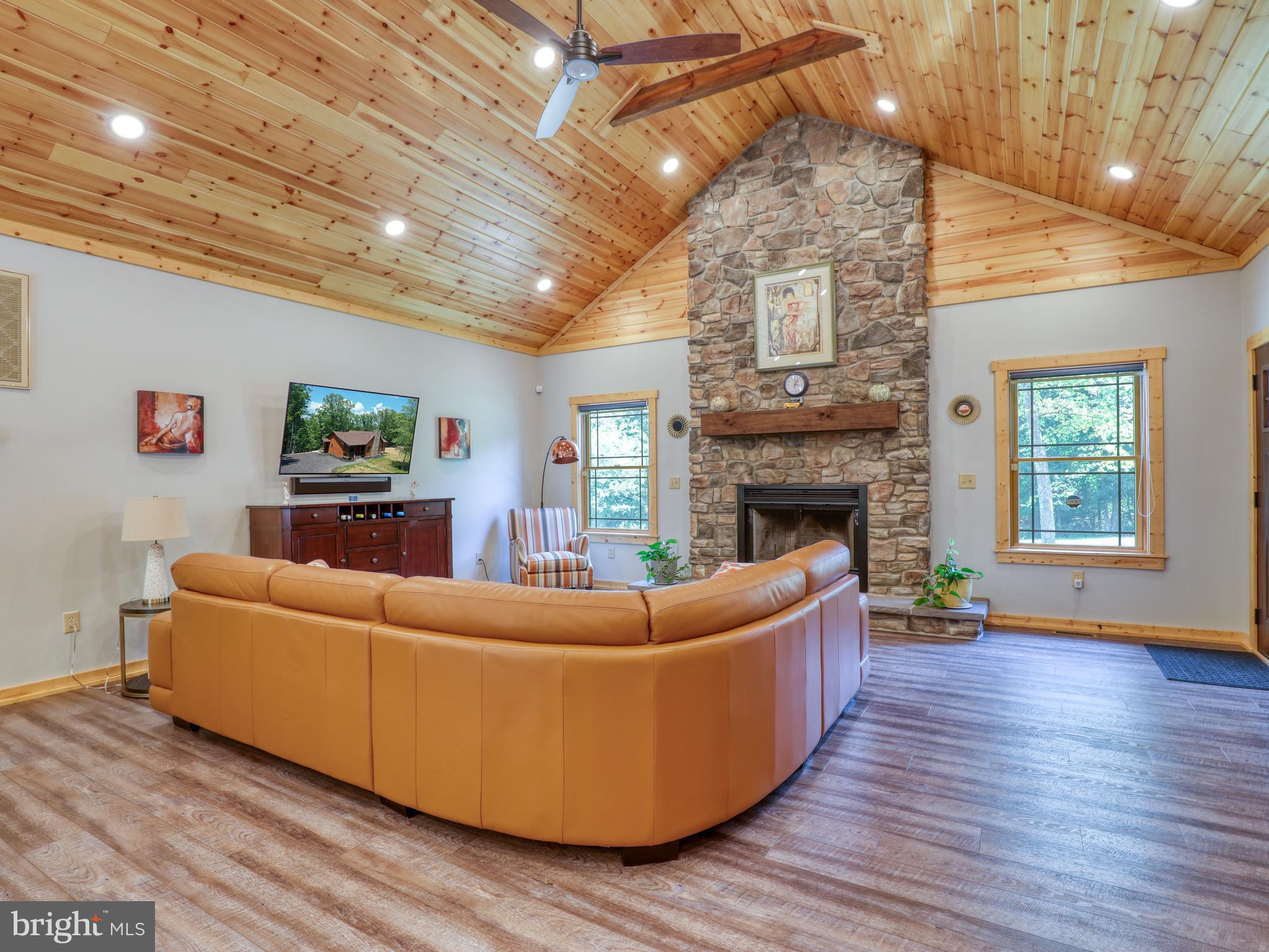 KESECKER KNOLL - Residential