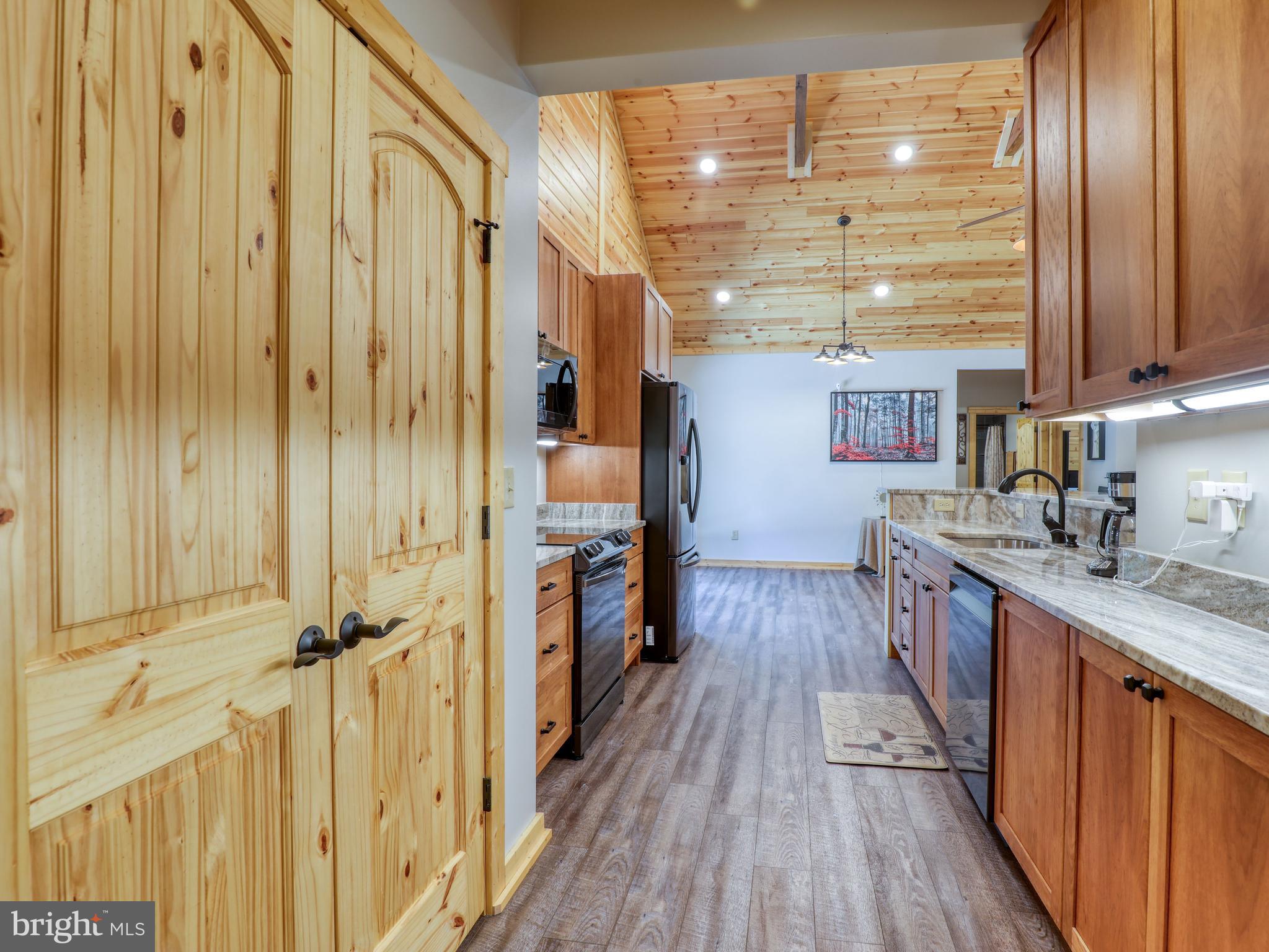 KESECKER KNOLL - Residential