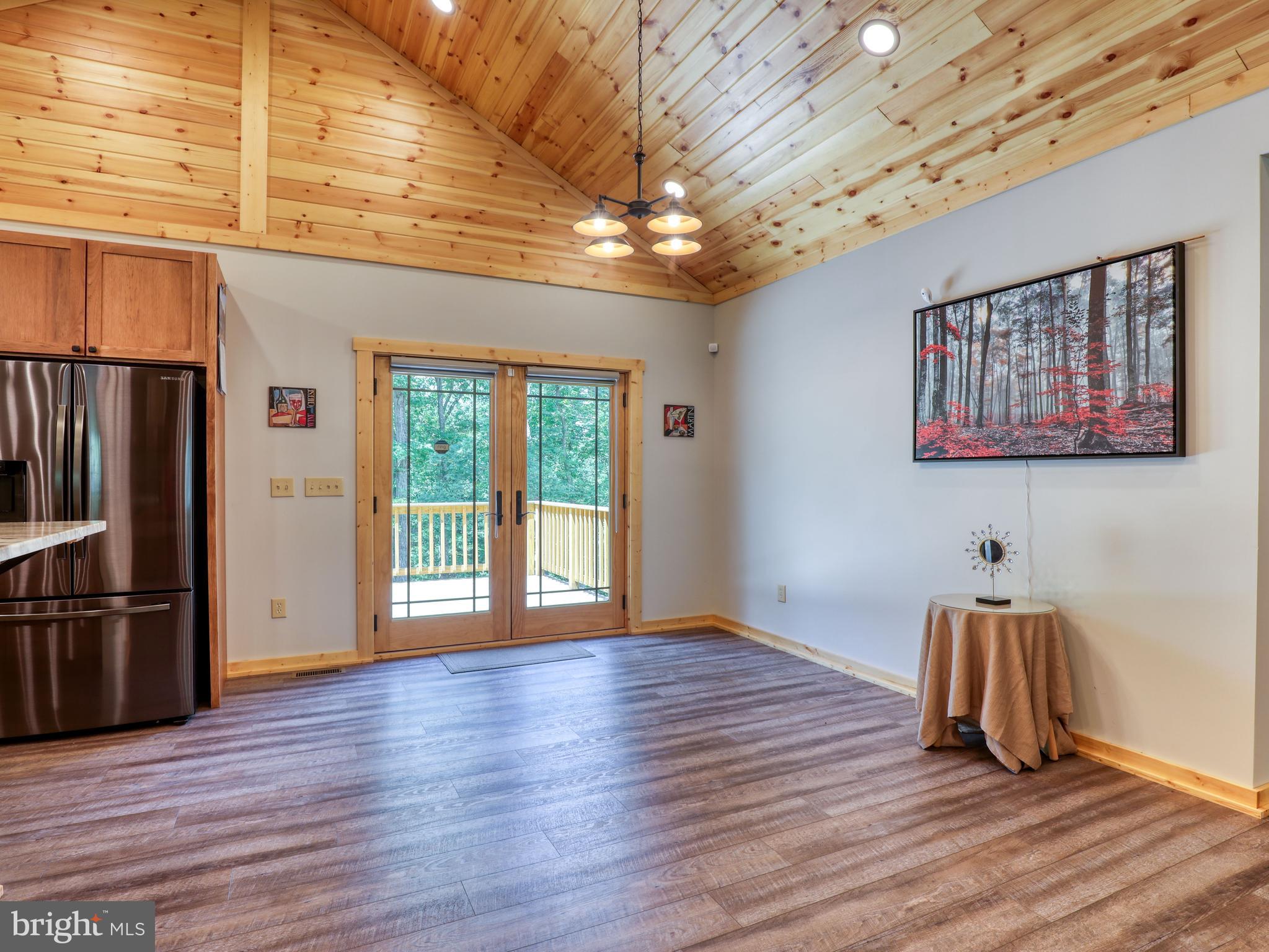 KESECKER KNOLL - Residential