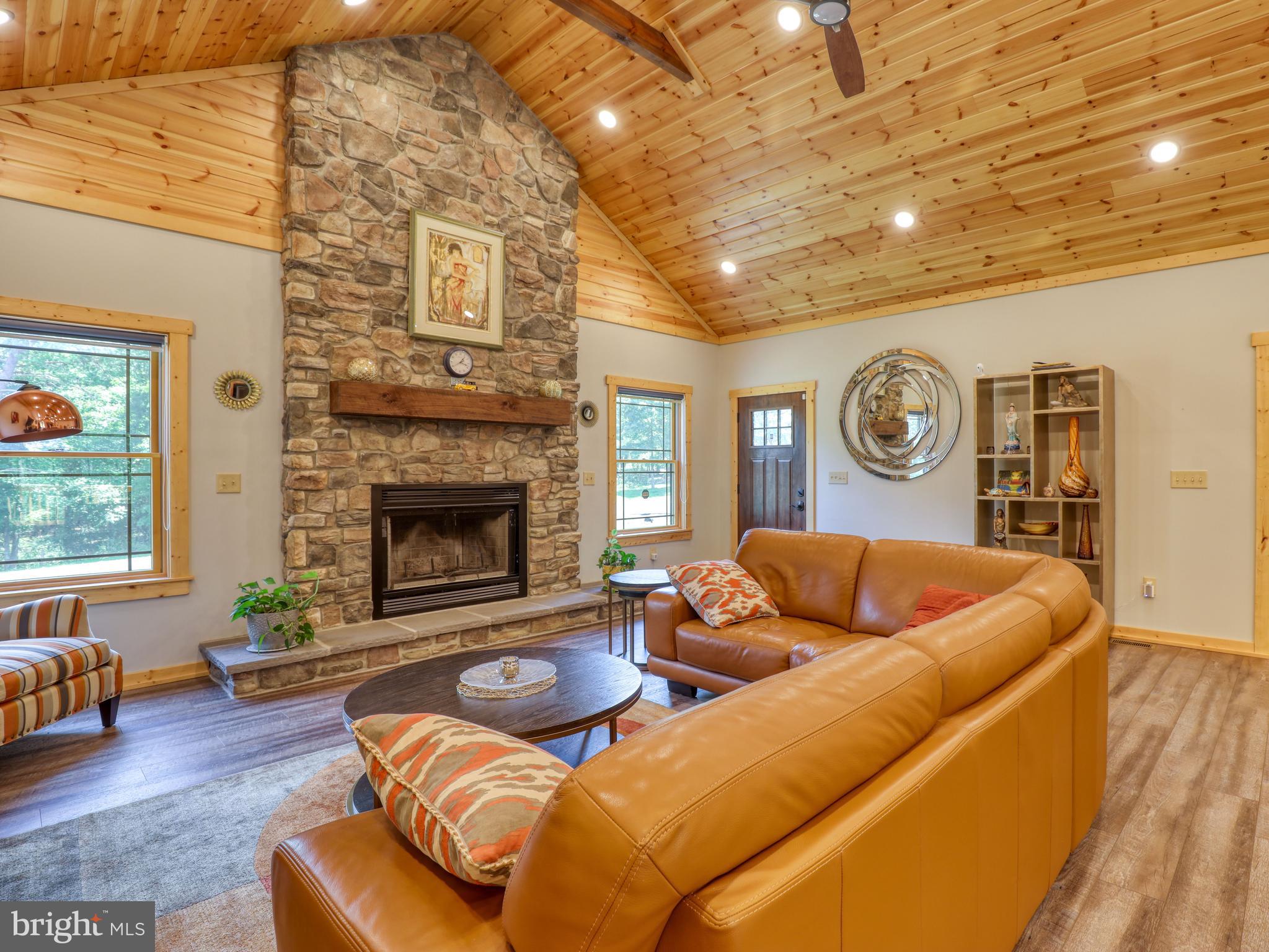 KESECKER KNOLL - Residential