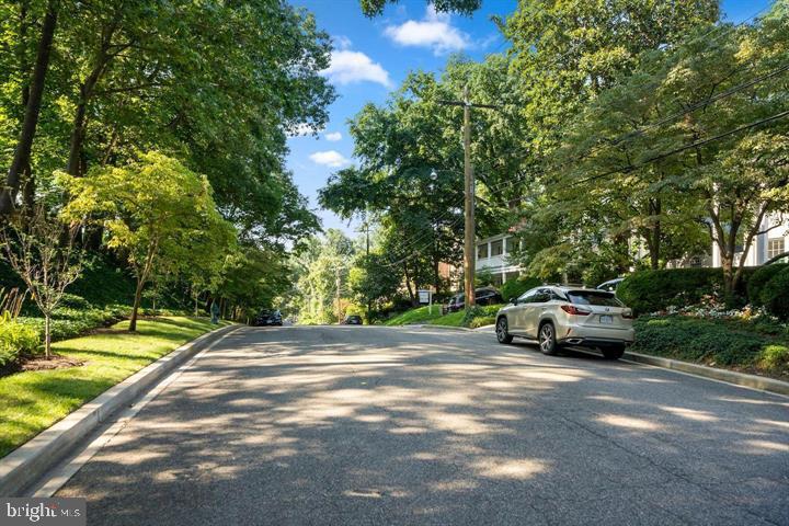 BERKLEY - Residential