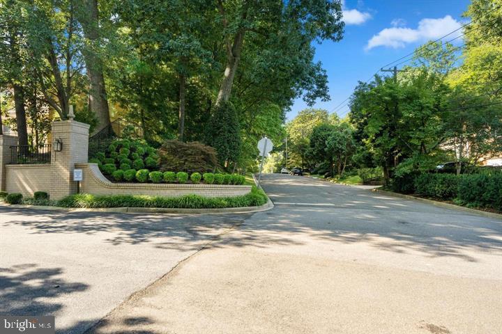 BERKLEY - Residential
