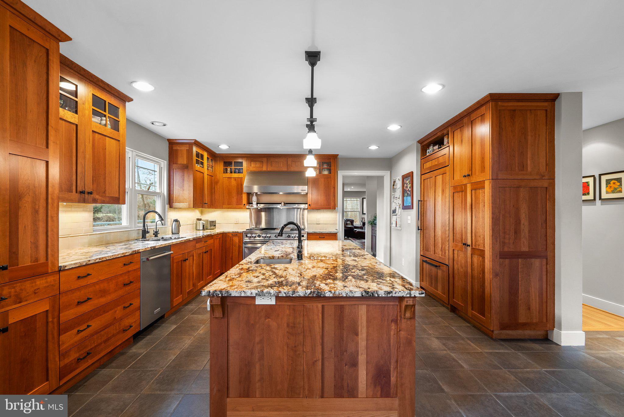 SPRINGFIELD - Residential